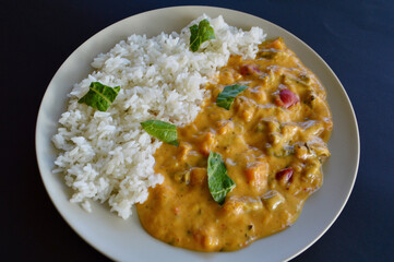 Thai red curry with jasmine rice