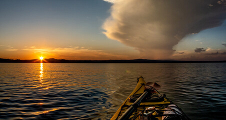Escursione in kayak sul lago di Bolsena