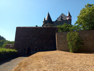 Schloss Bürresheim bei Mayen in Rheinland-Pfalz, wo Teile des Films 