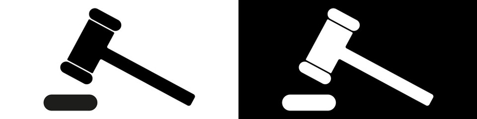 White and black judge hammer. Auction flat illustration. Vector icon hammer.  - obrazy, fototapety, plakaty