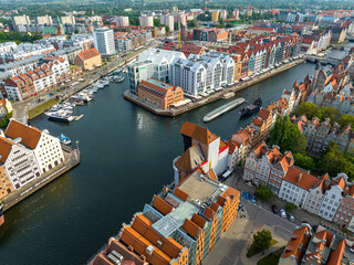 Gdańsk. Historical Old City of Gdańsk, Motława River and Traditoinal City Architecture from Above. Poland, Europe.  - obrazy, fototapety, plakaty