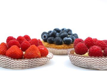 Tartelette - Fraise framboise et myrtille