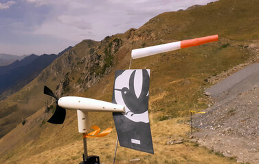 Girouette pour contrôle du vent, piste de décollage pour parapente