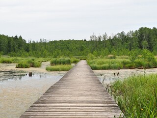 Vyzary, Sianozątka - spillway, wooden pier, wooden footbridge
