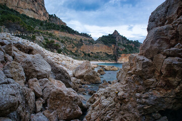 The cove of the Cueva dels Arcs in Alicante
