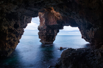 The cove of the Cueva dels Arcs in Alicante