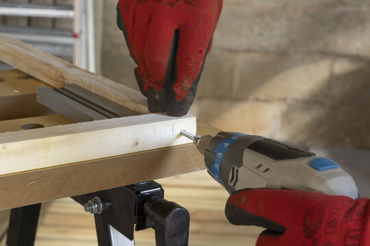 Assemblage de tasseaux de bois avec une visseuse