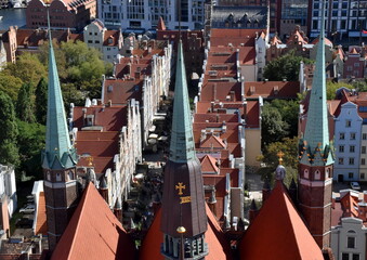 Blick von der Marienkirche auf die Altstadt von Danzig 