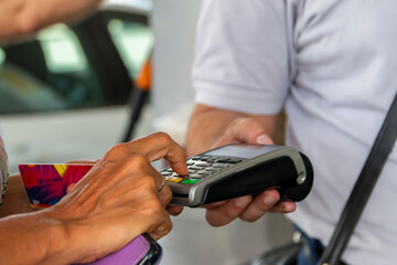 Payment with a modern contactless system