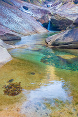 藤河内渓谷の紅葉（大分県佐伯市）