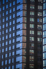 Fototapeta premium office building at night