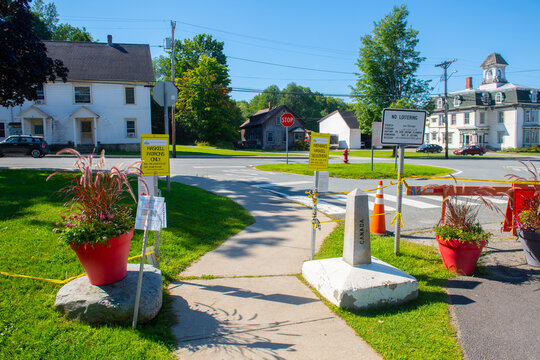 Border Sign Of Canada And USA Between Town Of Derby, Vermont, USA And Stanstead, Quebec, Canada. 