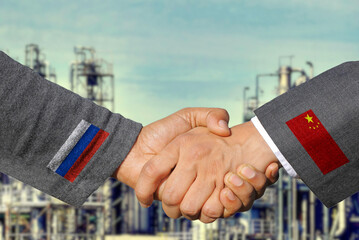 Zusammenarbeit und Handschlag zwischen Russland in China