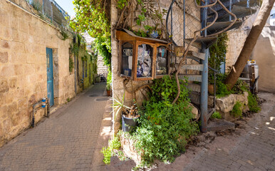 Israel, Jerusalem old narrow streets of Nahlaot historic neighborhood with many small synagogues.