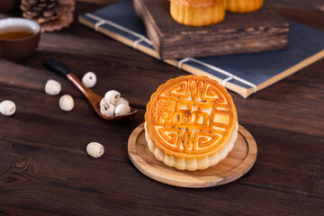 The traditional Chinese festival Mid-Autumn Festival food moon cake