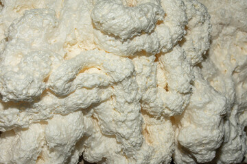 Background polyurethane foam for thermal insulation of walls