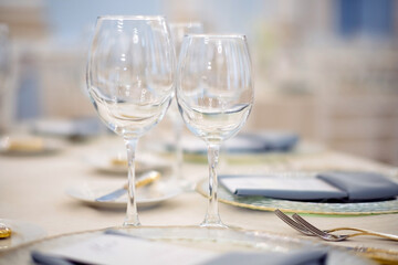 Wedding table decoration catering service.