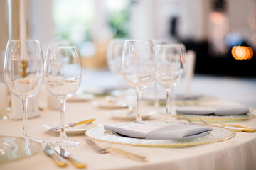 Wedding table decoration catering service.