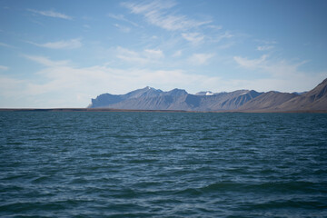 Plakat landscape view of the sea in the coast of Svalbard in the arctic ocean