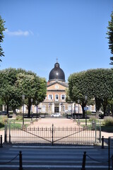 Vue des hospices civils de la ville de Macon en France