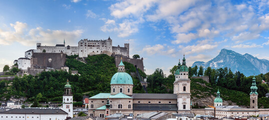 Fototapeta premium Evening summer Salzburg panorama