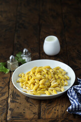 Homemade cacio e pepe pasta