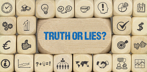 Truth or Lies? - obrazy, fototapety, plakaty