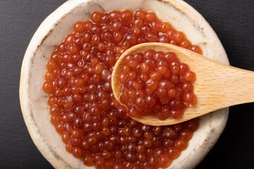 イクラの醤油漬け