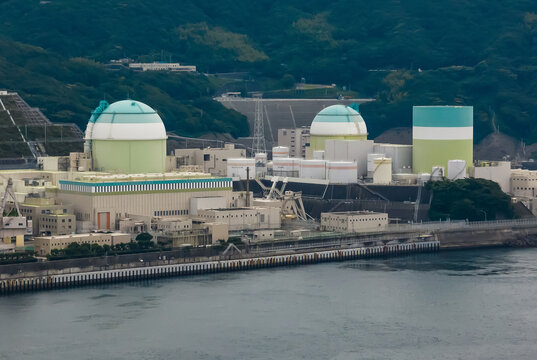 原子力発電所　外観