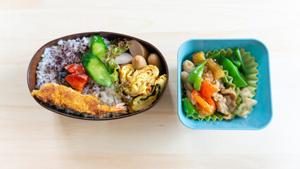 手作りのお弁当