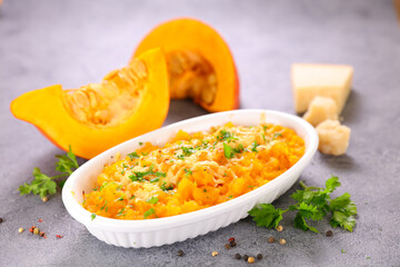pumpkin gratin with cream and cheese