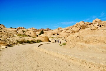Wunderschöne Aufnahme in der Felsenstadt Petra in Jordanien 