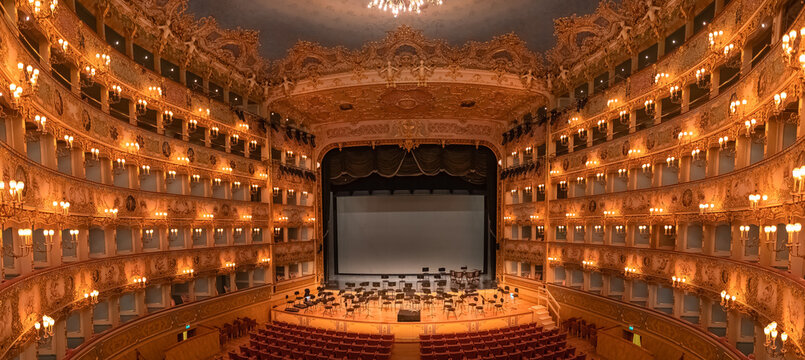Salle de l'op&eacute;ra de Venise, le Th&eacute;&acirc;tre La Fenice. Italie.	