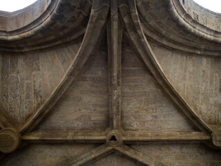vuelta arcada techo pasadizo iglesia 