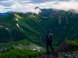 Fototapeta premium 北アルプス 三俣蓮華岳山頂
