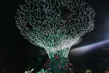 Artificial tree