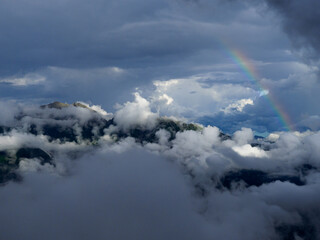 北アルプス　虹