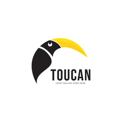 Toucan bird mascot logo design. animal head icon vector logotype © chusni