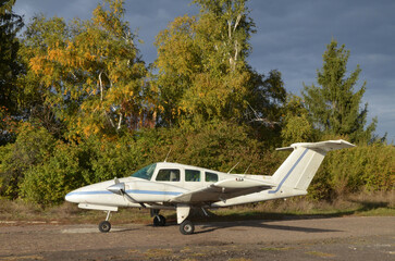  	Aircraft Beechcraft product of 76 years.
