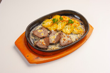 Roast potatoes with meat