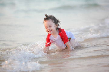 Fototapeta premium evening on the beach with my son 