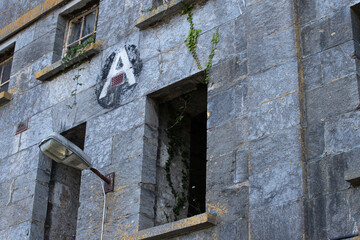 Fototapeta na wymiar ancienne prison abandonnée. Spike island en Irlande