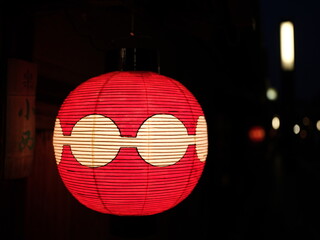 Red lantern in the Geisha district of Gion in Kyoto at night