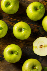 Raw Organic Green Granny Smith Apples