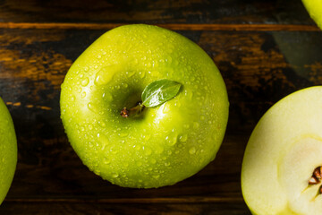 Raw Organic Green Granny Smith Apples