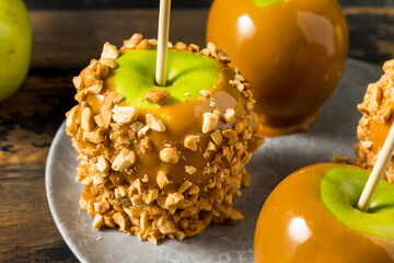 Homemade Halloween Candy Taffy Apples