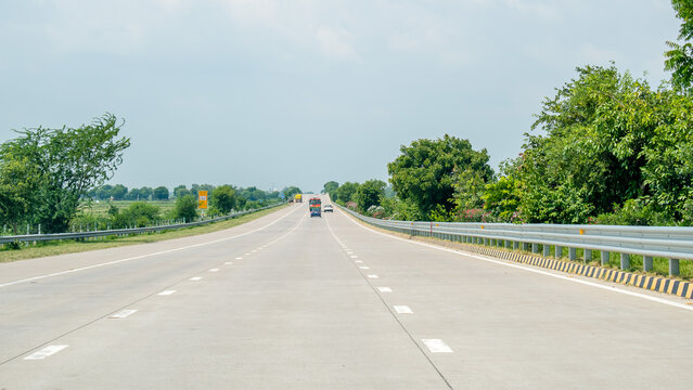 Yamuna Expressway, Delhi Agra Expressway During Monsoon, India