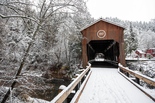Historic Wooden Covered Bridge in Snow, McKee Bridge, Applegate Valley, Southern Oregon, Pacific Northwest, United States