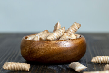 Waffle tubes with delicious filling