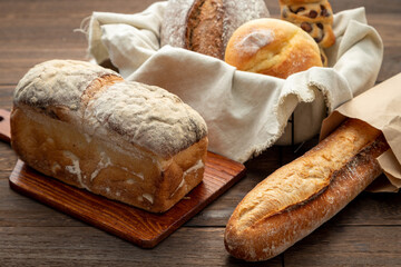 たくさんの種類のパン